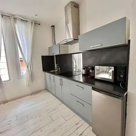 Apartman Grand Climatise A 3min Des Plages De Les Pins *